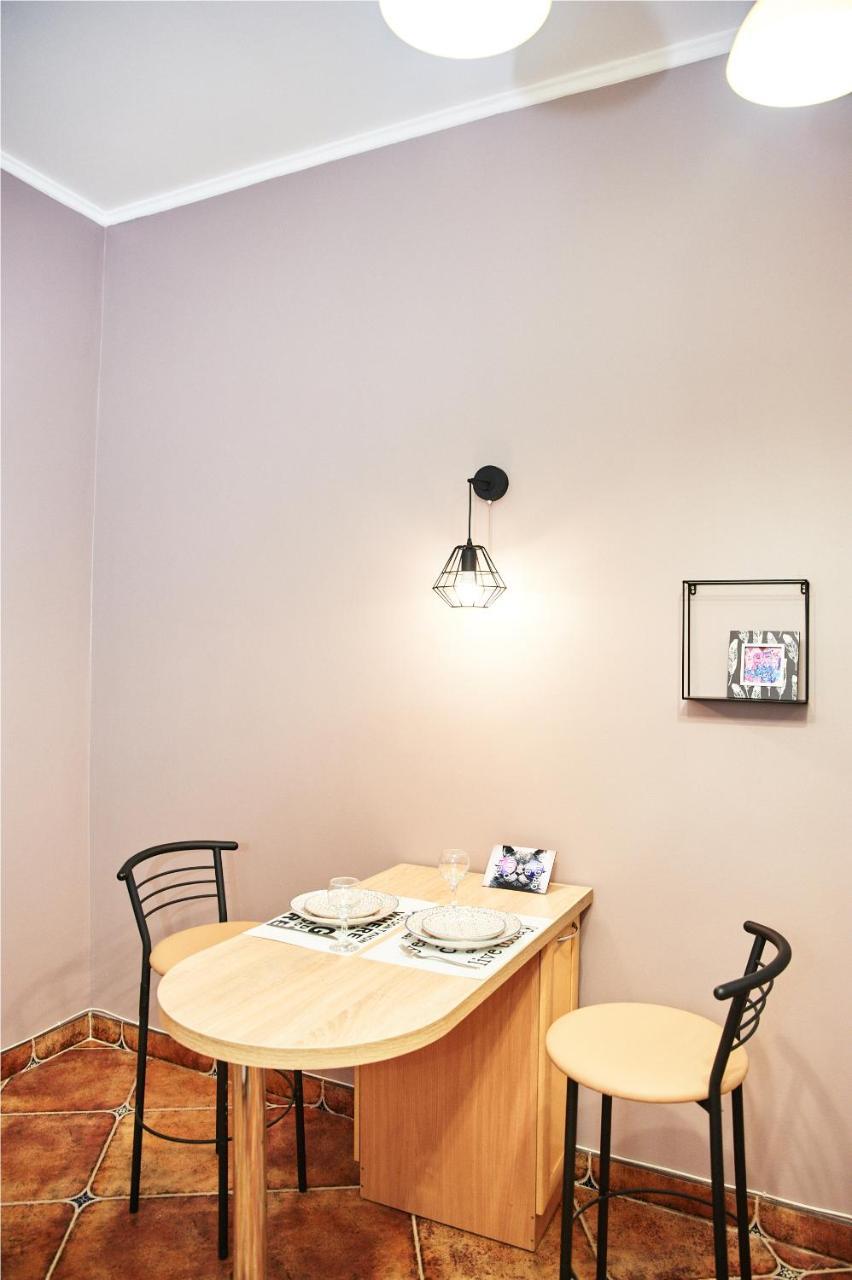 Designer Apartment In The Center Lwów Zewnętrze zdjęcie