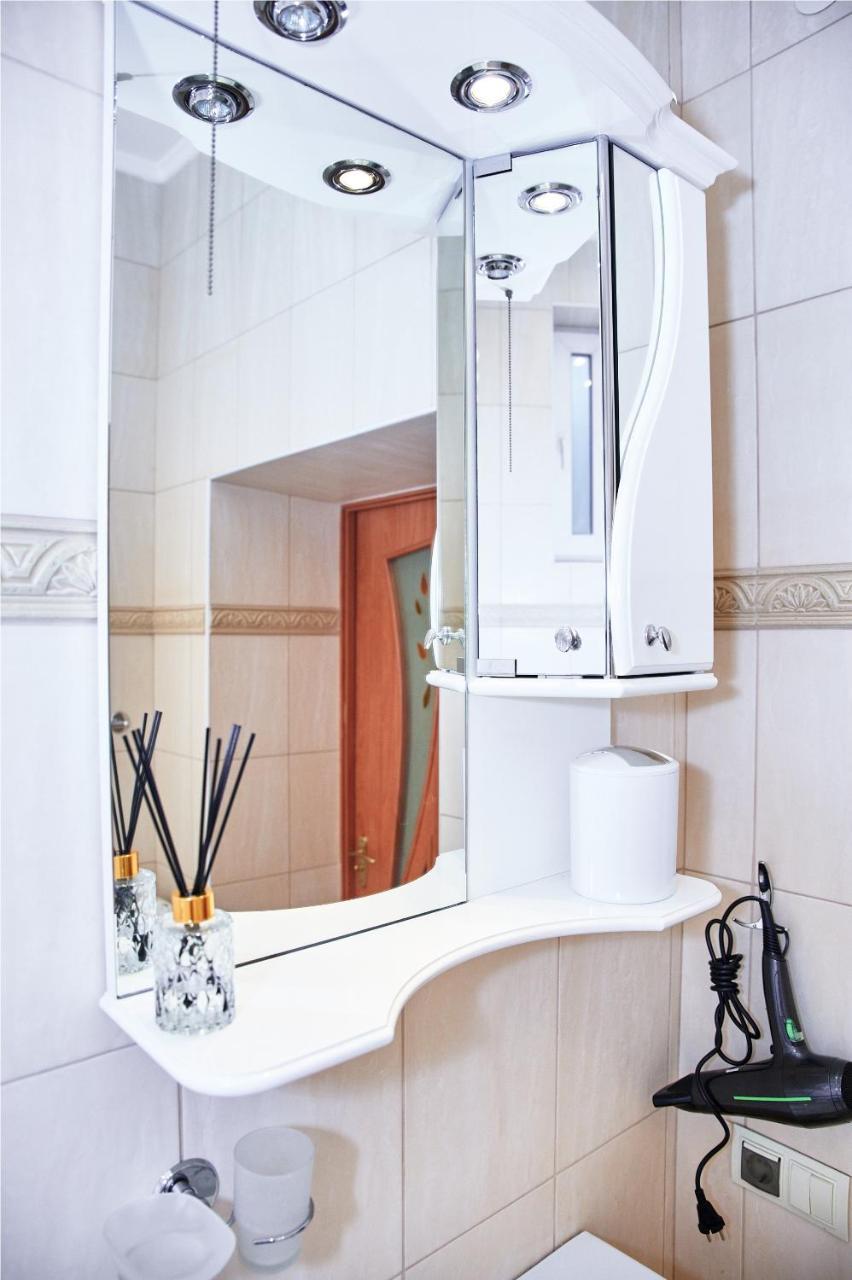 Designer Apartment In The Center Lwów Zewnętrze zdjęcie